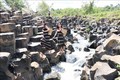 Phát hiện suối đá cổ độc đáo tại Gia Lai
