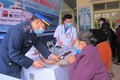 Bộ Tư lệnh Cảnh sát biển phối hợp với Hội Thầy thuốc trẻ Việt Nam, Bộ Chỉ huy quân sự tỉnh Nghệ An tổ chức khám bệnh, tư vấn sức khỏe, cấp thuốc miễn phí cho người dân. Nguồn: canhsatbien.vn