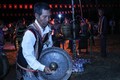 Biểu diễn cồng chiêng trong lễ hội mừng lúa mới của đồng bào S’tiêng. Ảnh: TTXVN