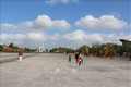 Quảng trường Hùng Vương, điểm tham quan du lịch tiêu biểu của tỉnh Bạc Liêu. Ảnh: Tuấn Kiệt – TTXVN