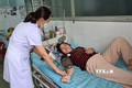Gia Lai: Để "giữ chân" nhân viên y tế công lập