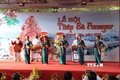 Tham gia Lễ hội, du khách sẽ được chiêm ngưỡng các điệu Múa dưới chân Tháp Bà do vũ nữ Chăm ở Ninh Thuận biểu diễn. Ảnh: Đặng Tuấn –TTXVN