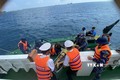 Kịp thời đưa ngư dân gặp nạn trên biển về Trường Sa điều trị