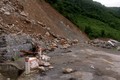 Quảng Bình: Nguy cơ sạt lở núi đe dọa cuộc sống của 40 hộ dân