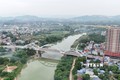 Cầu Bến Tượng nối hai bờ sông Cầu tạo động lực mới trong phát triển kinh tế - xã hội thành phố Thái Nguyên. Ảnh: Hoàng Nguyên - TTXVN