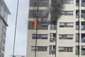 Dập tắt đám cháy tại căn hộ chung cư ở Hà Đông (Hà Nội)