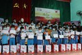 Hỗ trợ trẻ em khó khăn, bị ảnh hưởng bão lũ tại Quảng Nam