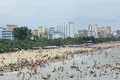 Bãi biển Sầm Sơn. Ảnh Quang Quyết - TTXVN