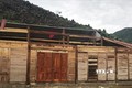 Gần 100 ngôi nhà ở Lai Châu bị sập và tốc mái do giông lốc. Ảnh: TTXVN phát