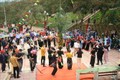 Lễ hội Kin Pang có nhiều nghi lễ, trò diễn, điệu múa, phản ánh quan niệm tín ngưỡng, tư duy sáng tạo của người Thái đen ở Than Uyên. Ảnh: Đinh Thùy-TTXVN
