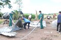Lốc xoáy xảy ra vào chiều 6/6/2022, đã khiến nhiều căn nhà trên địa bàn ấp Phú Đức, xã Long Phú, huyện Long Phú bị hư hỏng nặng và sập hoàn toàn. Lực lượng dân quân tự vệ địa phương tích cực triển khai, giúp các hộ dân bị ảnh hưởng sớm ổn định cuộc sống. 