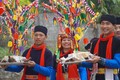 Đoàn rước mang theo các lễ vật dâng cúng tại Lễ hội đền Đông Cuông Xuân Giáp Thìn. Ảnh: Tuấn Anh - TTXVN
