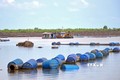 Hồ chứa nước ngọt của tỉnh Cà Mau hiện đạt khoảng 80%, trong đó còn khá nhiều hạng mục chính vẫn chưa được hoàn thành. Ảnh: Huỳnh Anh - TTXVN