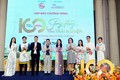 Đại diện Sở du lịch thành phố Hồ Chí Minh, các đại sứ du lịch tại họp báo  giới thiệu Chương trình “Thành phố Hồ Chí Minh – 100 điều thú vị”. Ảnh: An Hiếu