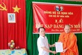 Đại đức Danh Minh Tuấn vinh dự được đứng trong hàng ngũ của Đảng Cộng sản Việt Nam vào tháng 6/2023. Ảnh: Lê Sen