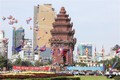 越南党和国家领导人致电祝贺柬埔寨王国国庆69周年