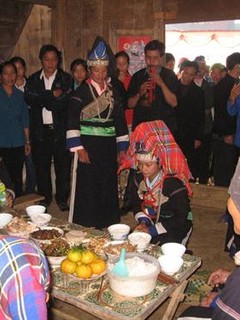 Độc đáo tục cưới hỏi của người Pa Dí ở Lào Cai