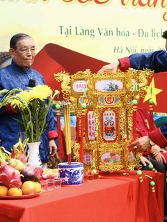 Lễ hội Đấu đèn của đồng bào dân tộc Hoa