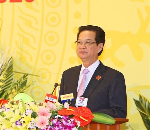 Đồng chí Nguyễn Tấn Dũng dự Đại hội đại biểu Đảng bộ Khối Doanh nghiệp Trung ương lần thứ II 