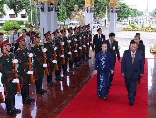 Phó Chủ tịch nước Nguyễn Thị Doan thăm chính thức CHDCND Lào