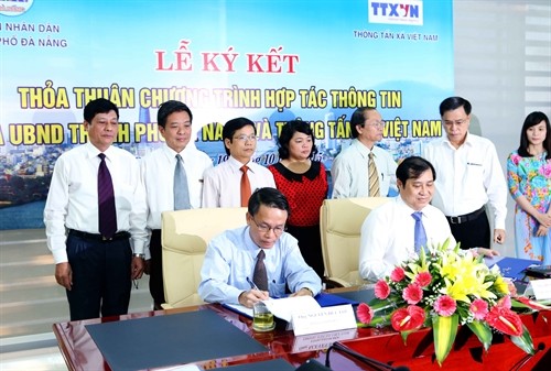 TTXVN, và thành phố Đà Nẵng ký kết thỏa thuận hợp tác thông tin