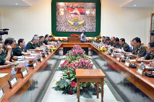 Việt Nam - Campuchia nhất trí đẩy mạnh hợp tác trong lĩnh vực quốc phòng