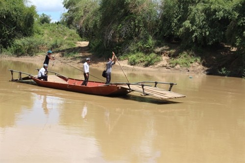  Đắk Lắk: Người dân Ea Uy cần lắm một cây cầu