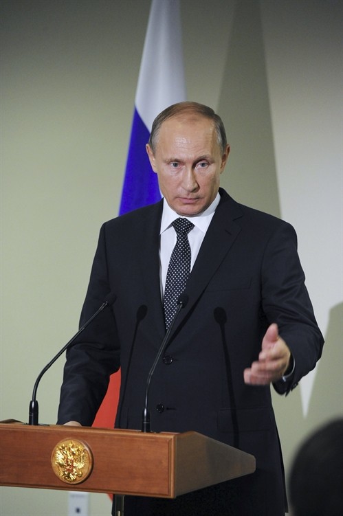 Tổng thống Nga V. Putin: IS nhận tài trợ từ 40 quốc gia trên thế giới