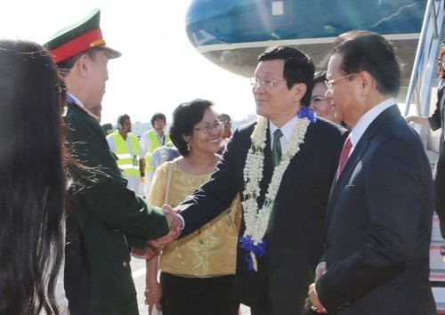 Chủ tịch nước Trương Tấn Sang đến Manila dự APEC 23