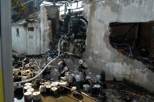Cháy nổ lớn tại xưởng dệt tại quận 12, Thành phố Hồ Chí Minh