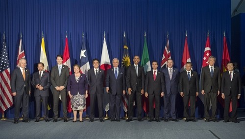 Lãnh đạo 12 nước ký TPP nhóm họp bên lề Hội nghị thượng đỉnh APEC