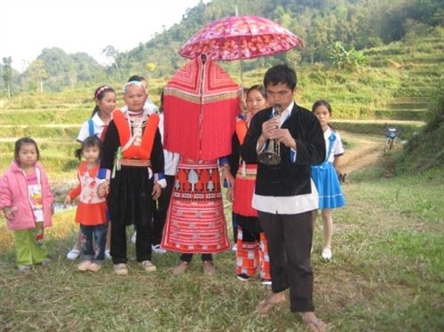 Cao Bằng thực hiện nếp sống văn minh trong việc cưới, việc tang và lễ hội