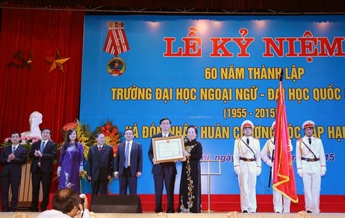 Phó Chủ tịch nước Nguyễn Thị Doan dự lễ kỷ niệm 60 năm thành lập Trường Đại học Ngoại ngữ - Đại học Quốc gia Hà Nội