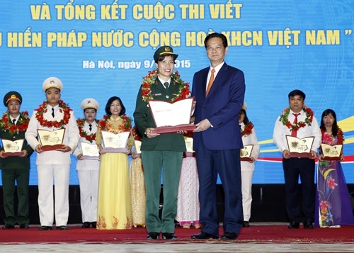 Thủ tướng Nguyễn Tấn Dũng dự Lễ hưởng ứng Ngày Pháp luật năm 2015