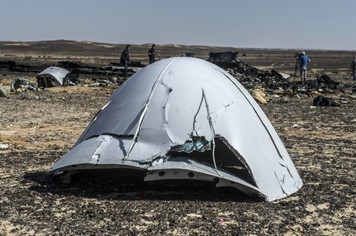 Vụ máy bay Nga rơi tại Ai Cập: Phát hiện lỗ thủng trên đuôi máy bay gặp nạn
