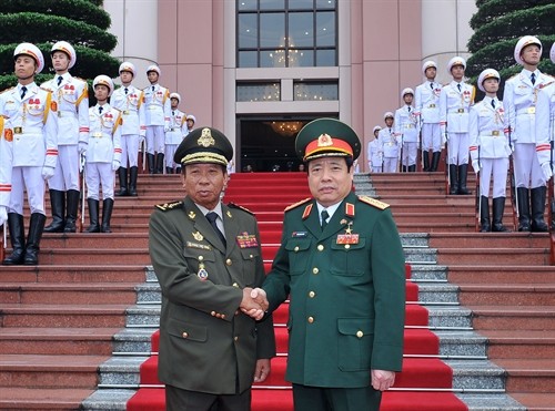 Đẩy mạnh hợp tác quốc phòng Việt Nam - Campuchia 