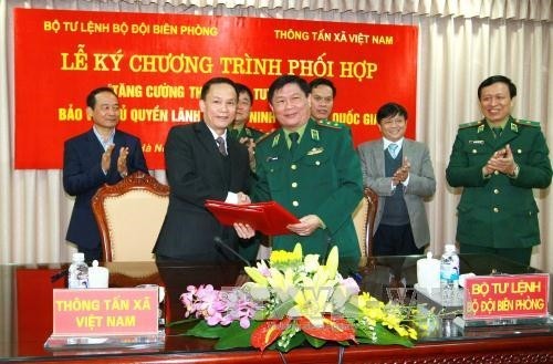 Bộ Tư lệnh Bộ đội Biên phòng và Thông tấn xã Việt Nam phối hợp tăng cường thông tin, tuyên truyền bảo vệ chủ quyền lãnh thổ