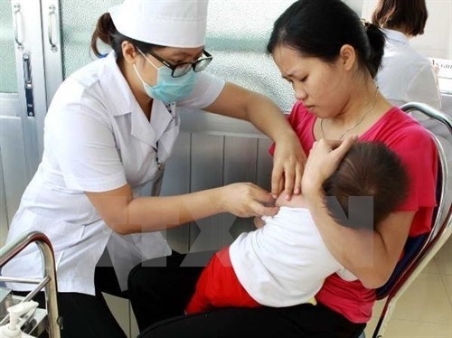 Bộ Y tế: Xử lý nghiêm hành vi trục lợi từ tiêm vắcxin dịch vụ