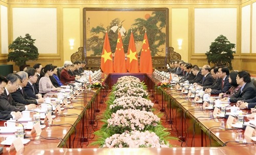 Chủ tịch Quốc hội Nguyễn Sinh Hùng hội đàm với Chủ tịch Nhân đại toàn quốc Trung Quốc Trương Đức Giang