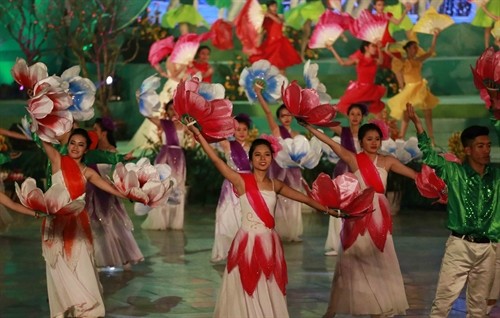 Khai mạc Festival hoa Đà Lạt 2015