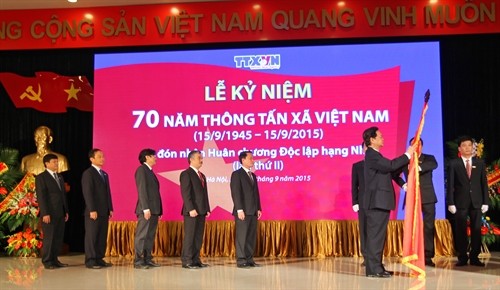 Một số hình ảnh về Lễ kỷ niệm 70 năm Ngày thành lập TTXVN và đón nhận Huân chương Độc lập hạng Nhất (lần thứ hai)