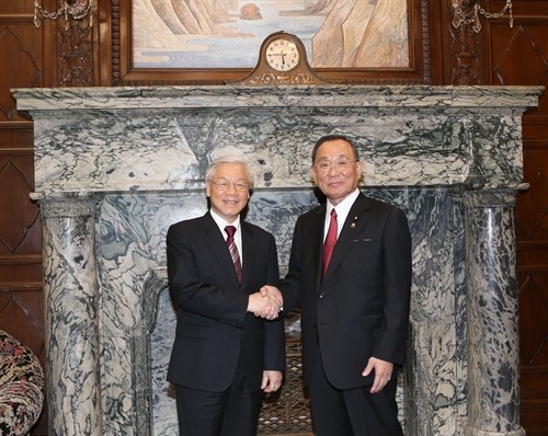 Tổng Bí thư Nguyễn Phú Trọng hội kiến Chủ tịch Thượng viện Nhật Bản