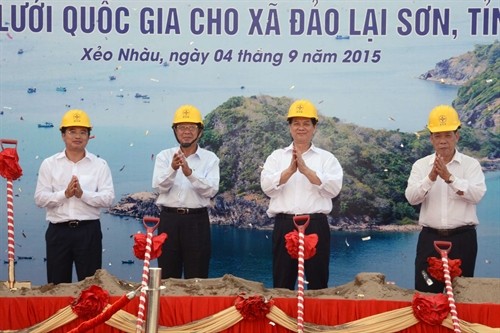 Thủ tướng Nguyễn Tấn Dũng phát lệnh khởi công Dự án Cấp điện lưới quốc gia cho xã đảo Lại Sơn - Kiên Giang