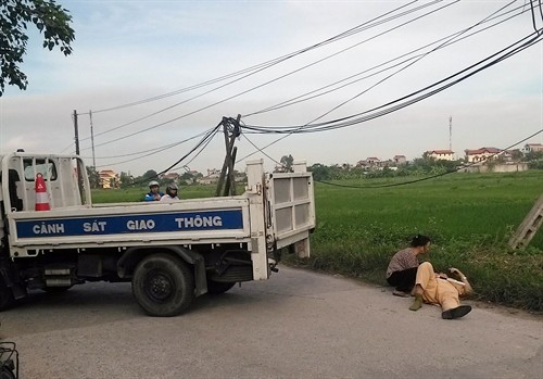 Nam Định: Làm rõ vụ tai nạn khiến một cảnh sát giao thông và người đi đường bị thương