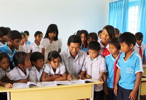 Đắk Lắk đưa bộ môn tiếng Ê đê vào giảng dạy trong các trường học