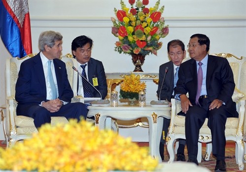 Thủ tướng Campuchia gặp Ngoại trưởng Mỹ, thảo luận các vấn đề song phương