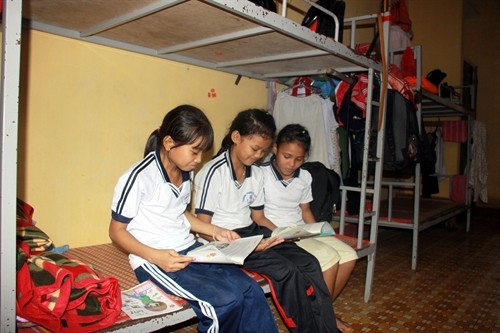 Quảng Ngãi: Chú trọng nâng cao chất lượng giáo dục cho học sinh dân tộc thiểu số