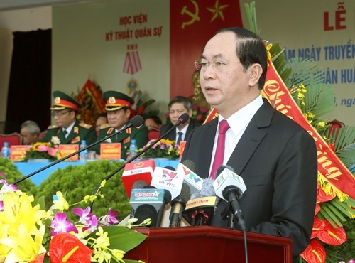 Chủ tịch nước Trần Đại Quang dự kỷ niệm Ngày truyền thống Học viện Kỹ thuật Quân sự