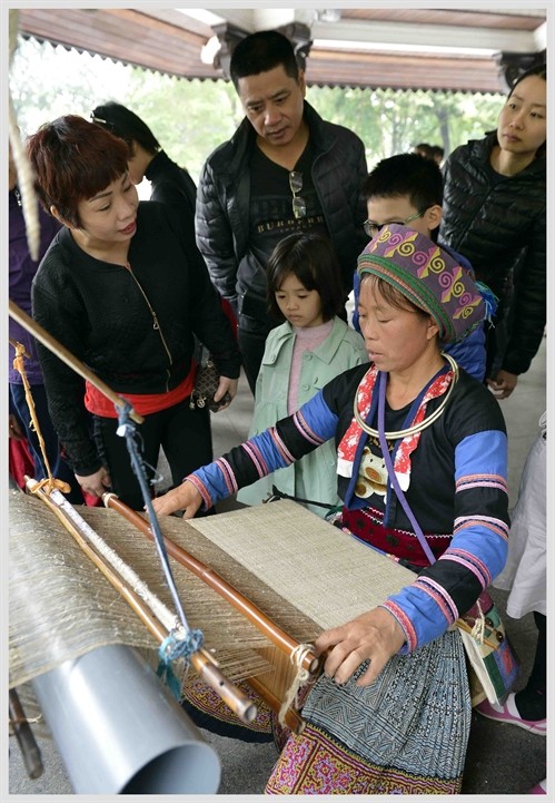 Không gian văn hoá dân tộc Mông Hà Giang tại Hà Nội