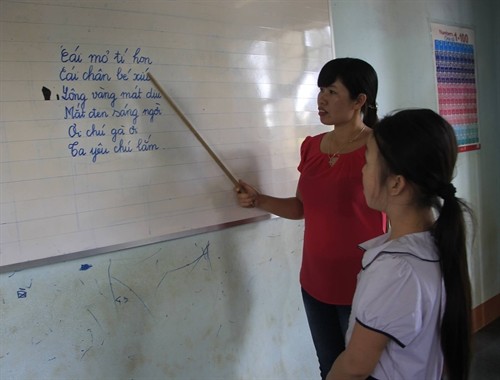 Kỷ niệm Ngày Nhà giáo Việt Nam 20/11: “Người mẹ hiền” của trẻ khuyết tật